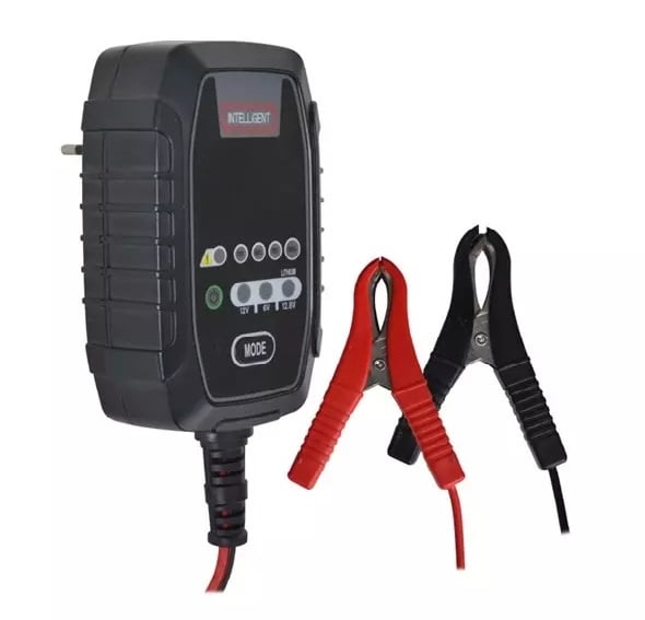 Зарядно устройство за батерии 6 и 12V до 30AH